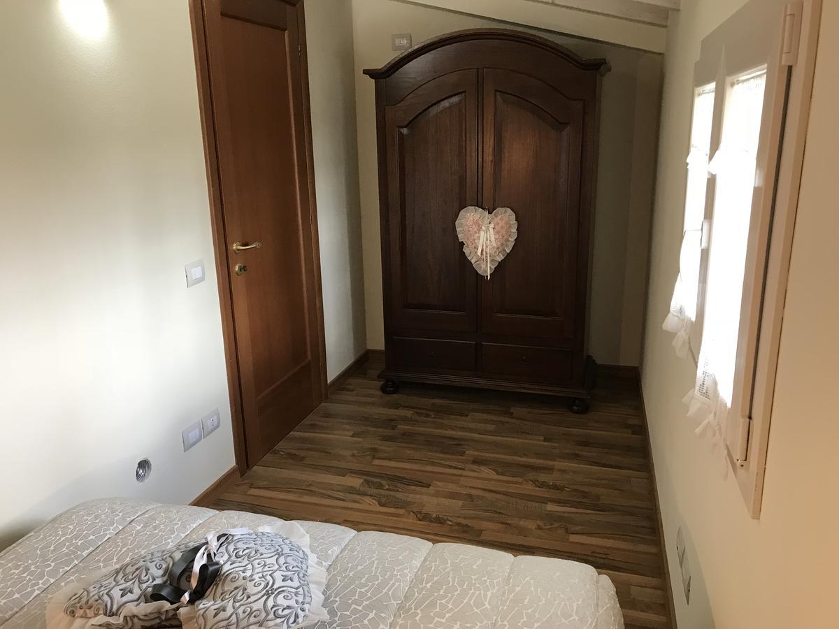 Willa La Camelia Massa e Cozzile Zewnętrze zdjęcie